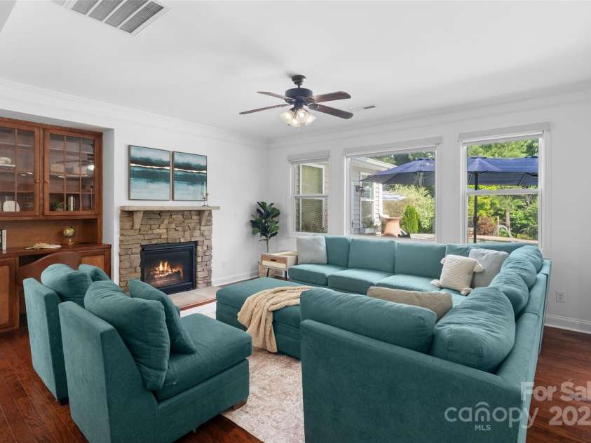 4500 Carrington Drive, Lancaster, SC 29720.  MLS# CAR4263792, YatesRealty ID 16303. 