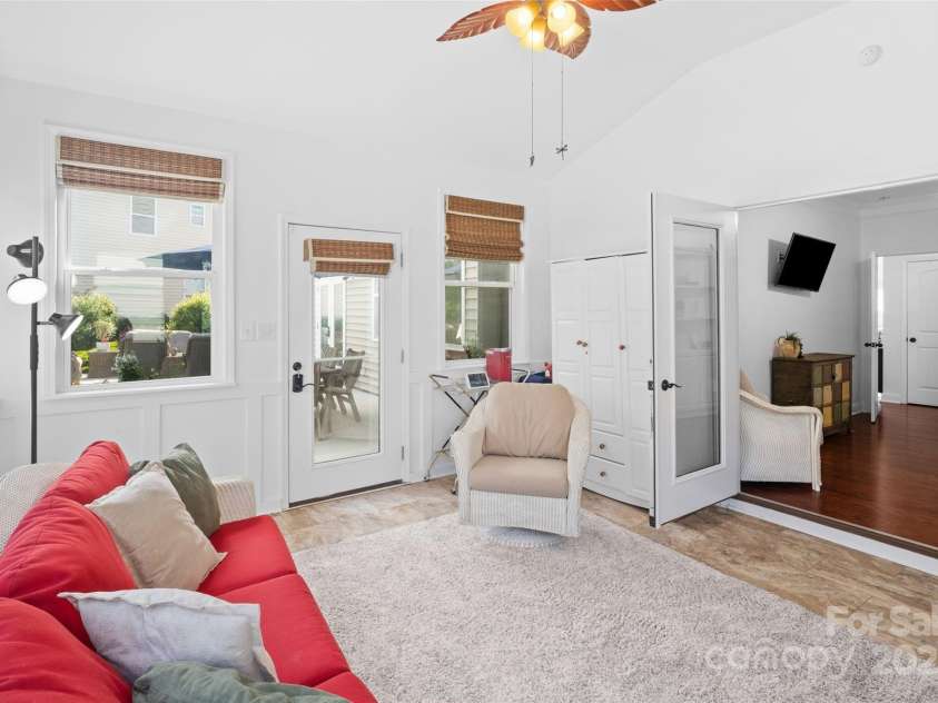 4500 Carrington Drive, Lancaster, SC 29720.  MLS# CAR4263792, YatesRealty ID 16303. 