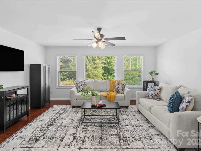 4500 Carrington Drive, Lancaster, SC 29720.  MLS# CAR4263792, YatesRealty ID 16303. 