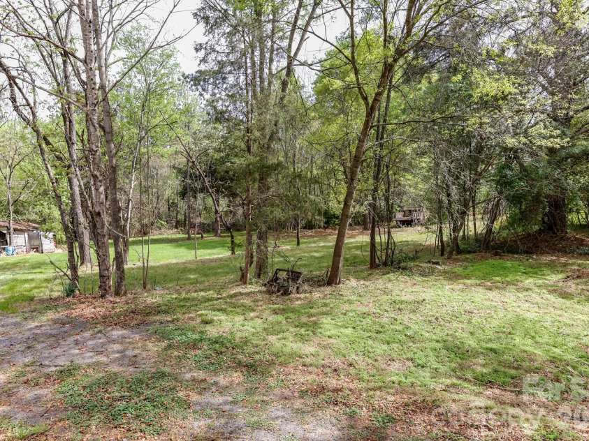364 Dave Sims Road, Rutherfordton, NC 28139.  MLS# CAR4370573, YatesRealty ID 16306. 