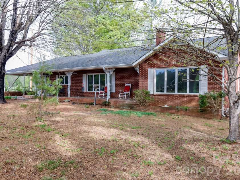 364 Dave Sims Road, Rutherfordton, NC 28139.  MLS# CAR4370573, YatesRealty ID 16306. 