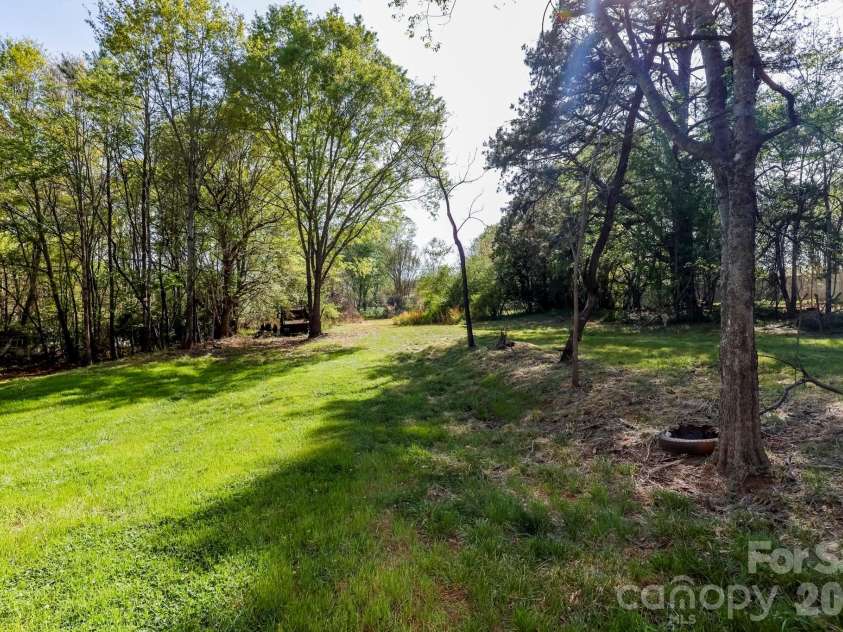 364 Dave Sims Road, Rutherfordton, NC 28139.  MLS# CAR4370573, YatesRealty ID 16306. 