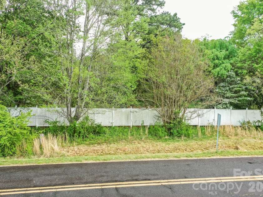 364 Dave Sims Road, Rutherfordton, NC 28139.  MLS# CAR4370573, YatesRealty ID 16306. 
