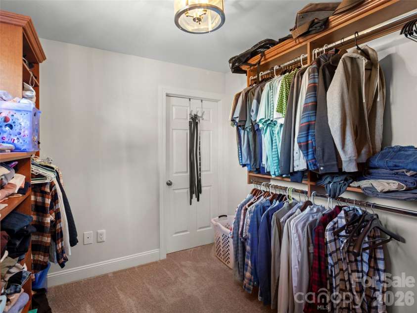 109 Galloway Drive, Asheville, NC 28803.  MLS# CAR4343721, YatesRealty ID 16308. Large walk in Master closet