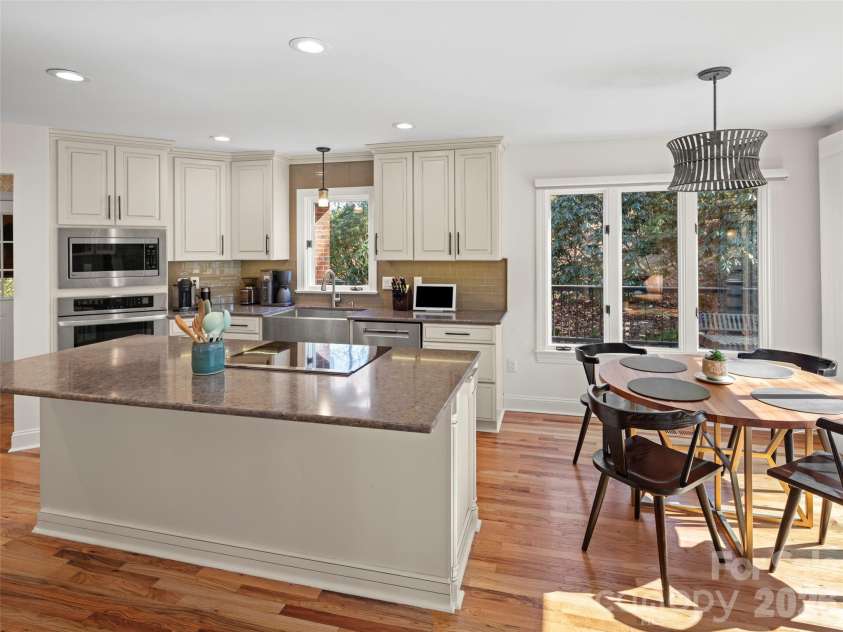 109 Galloway Drive, Asheville, NC 28803.  MLS# CAR4343721, YatesRealty ID 16308. The updated kitchen blends function and style — ready for weeknight dinners or hosting friends.