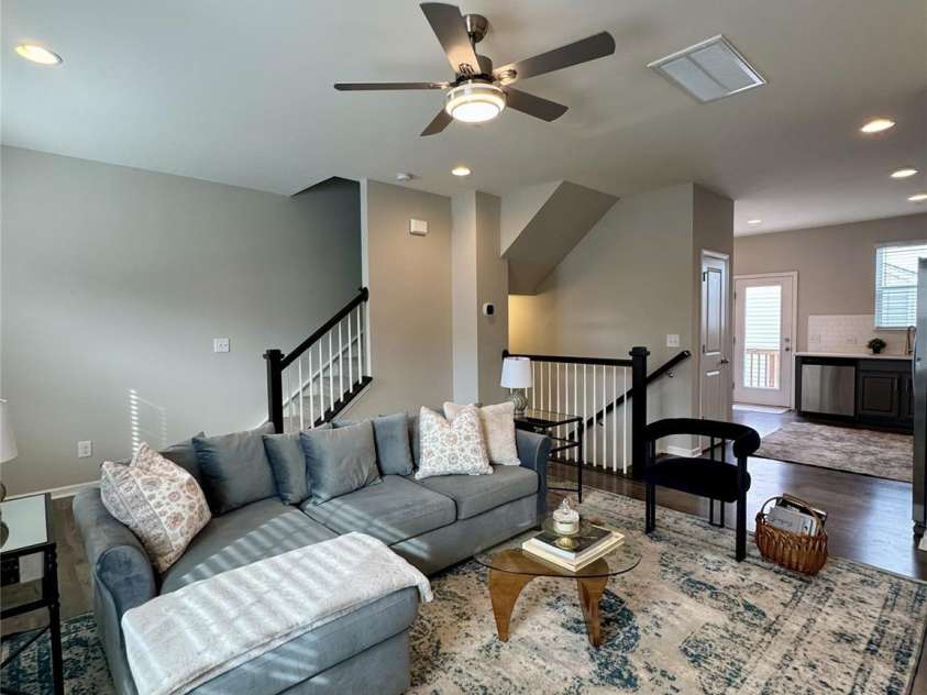 12009 Chesapeake Mallard Drive, Charlotte, NC 28262.  MLS# CAR4316650, YatesRealty ID 16312. 