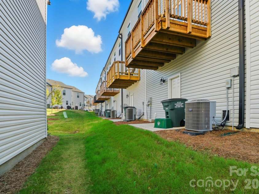 12009 Chesapeake Mallard Drive, Charlotte, NC 28262.  MLS# CAR4316650, YatesRealty ID 16312. 