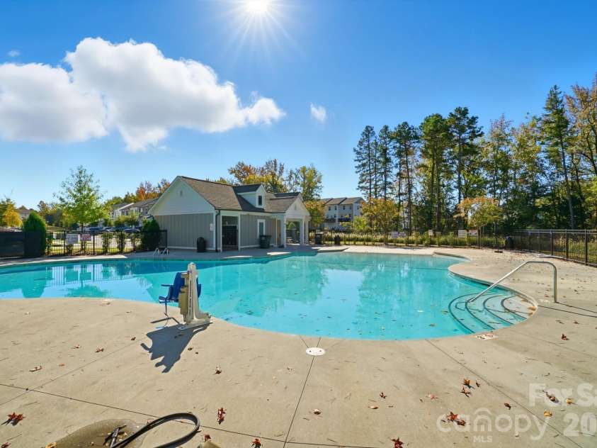 12009 Chesapeake Mallard Drive, Charlotte, NC 28262.  MLS# CAR4316650, YatesRealty ID 16312. 