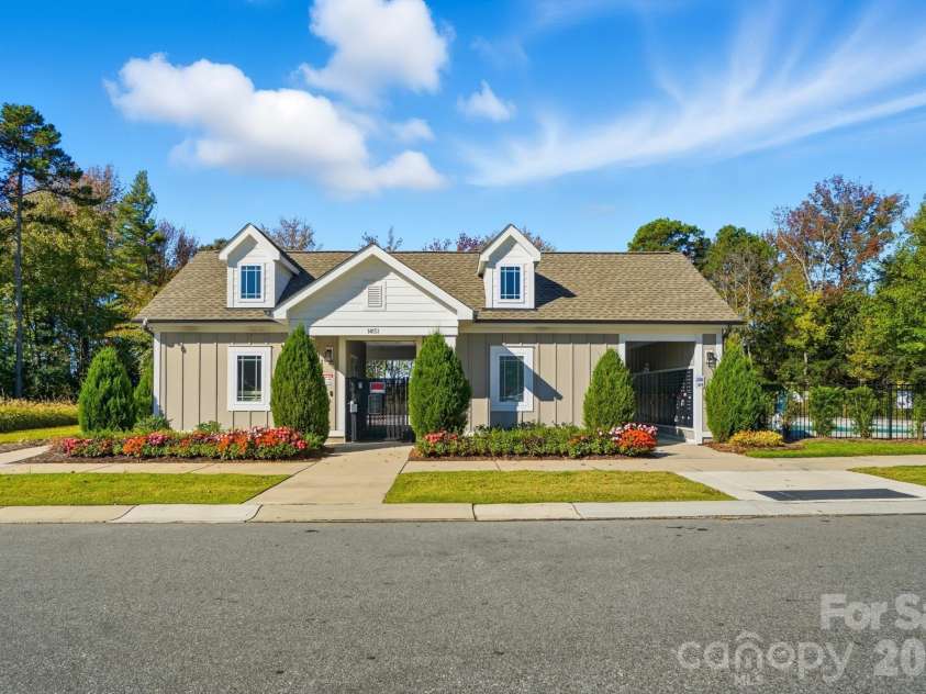 12009 Chesapeake Mallard Drive, Charlotte, NC 28262.  MLS# CAR4316650, YatesRealty ID 16312. 