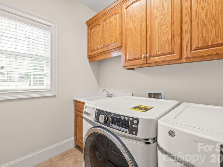 4139 French Fields Lane, Harrisburg, NC 28075.  MLS# CAR4373502, YatesRealty ID 16313. 