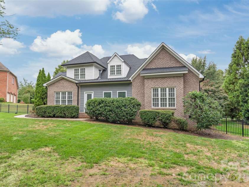 4139 French Fields Lane, Harrisburg, NC 28075.  MLS# CAR4373502, YatesRealty ID 16313. 