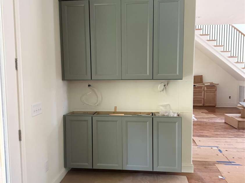 7217 Tesh Road, Monroe, NC 28110.  MLS# CAR4263981, YatesRealty ID 16313. Beverage station kitchen