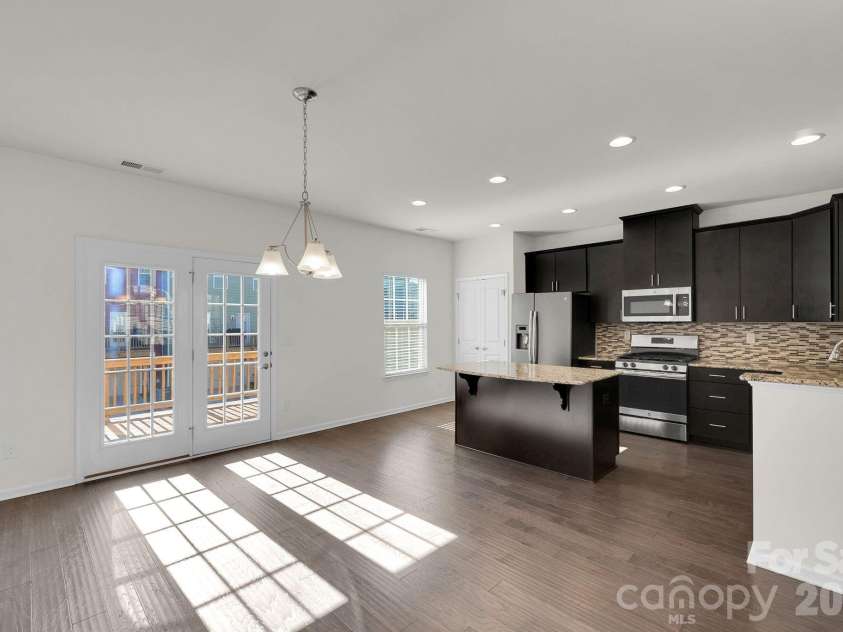 4061 Zilker Park Drive, Charlotte, NC 28217.  MLS# CAR4341717, YatesRealty ID 16314. 