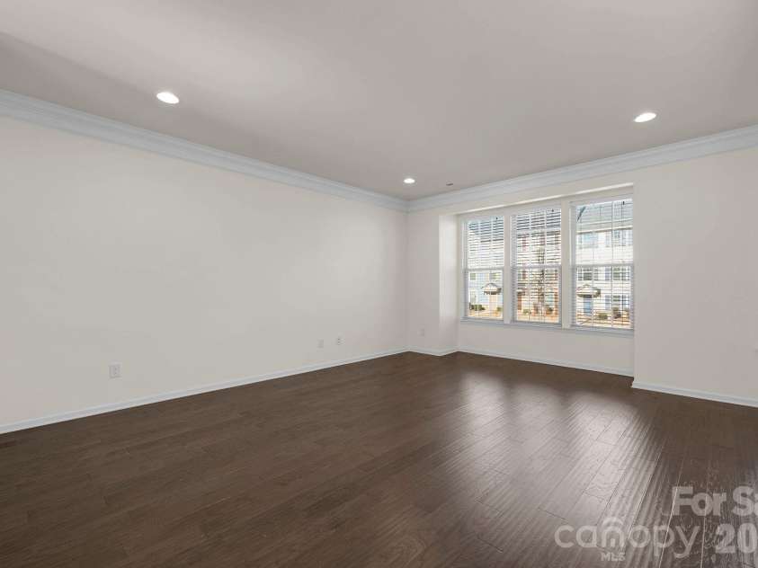 4061 Zilker Park Drive, Charlotte, NC 28217.  MLS# CAR4341717, YatesRealty ID 16314. 
