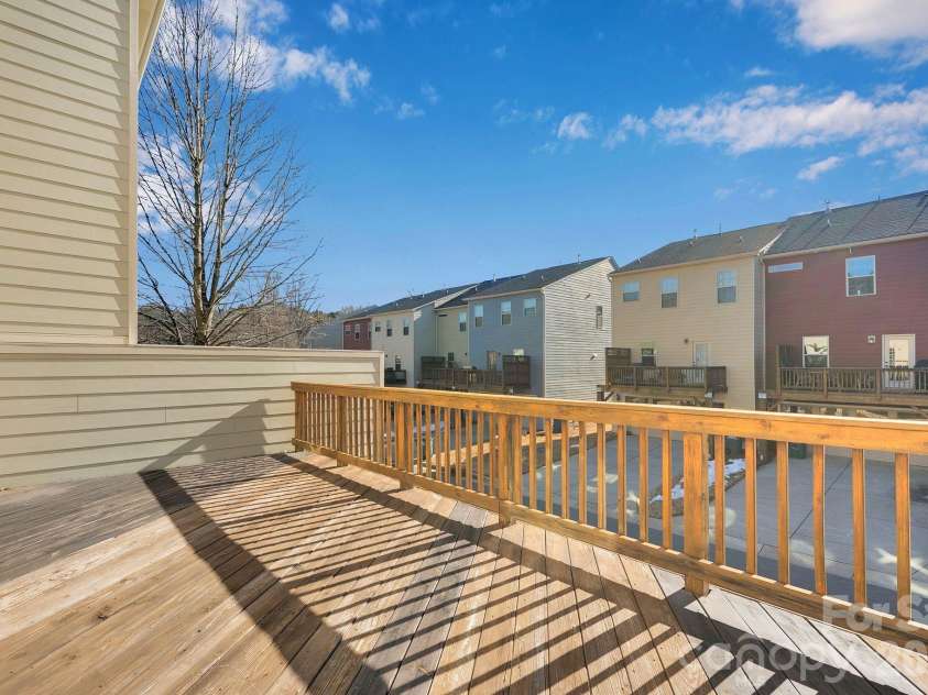 4061 Zilker Park Drive, Charlotte, NC 28217.  MLS# CAR4341717, YatesRealty ID 16314. 