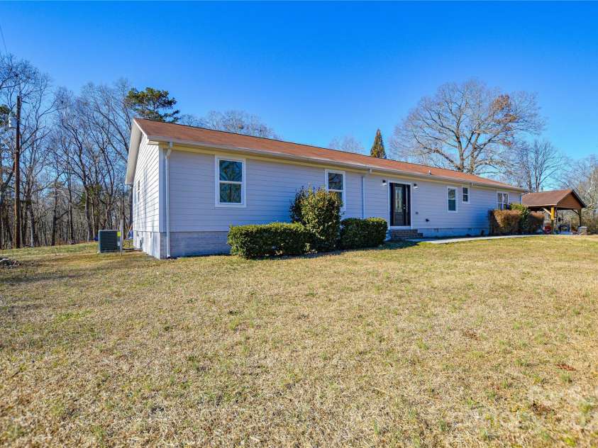 6615 Love Mill Road, Monroe, NC 28110.  MLS# CAR4216044, YatesRealty ID 16315. 