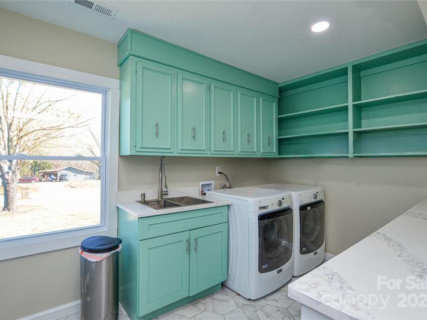 6615 Love Mill Road, Monroe, NC 28110.  MLS# CAR4216044, YatesRealty ID 16315. 