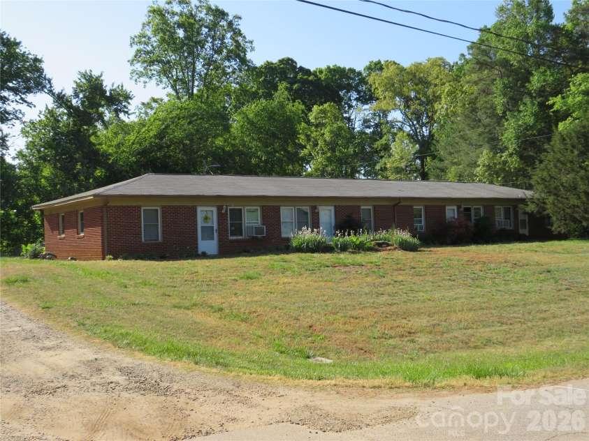 144 Nottingham Drive, Forest City, NC 28043.  MLS# CAR4374138, YatesRealty ID 16318. 110 Evergreen
