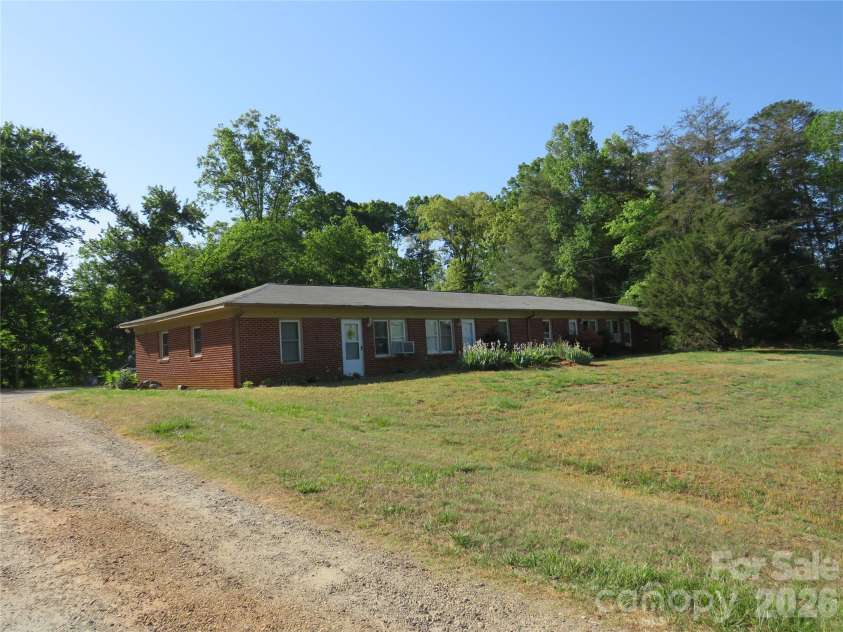 144 Nottingham Drive, Forest City, NC 28043.  MLS# CAR4374138, YatesRealty ID 16318. 110 Evergreen