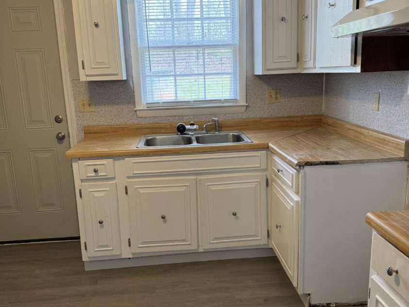 144 Nottingham Drive, Forest City, NC 28043.  MLS# CAR4374138, YatesRealty ID 16318. Nottingham Unit 2