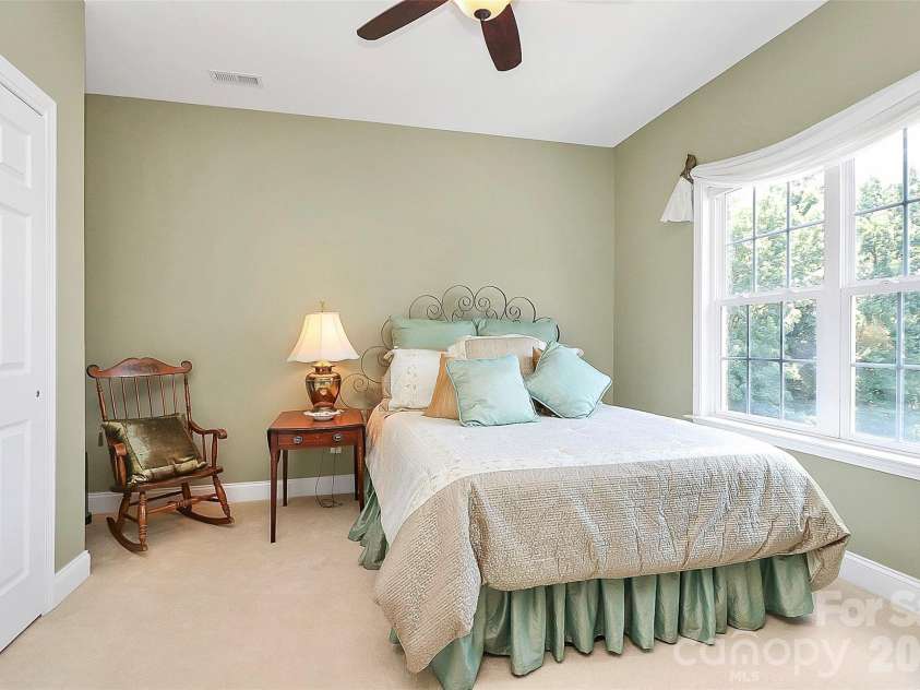13824 Glen Abbey Drive, Charlotte, NC 28278.  MLS# CAR4350005, YatesRealty ID 16320. Bedroom 3