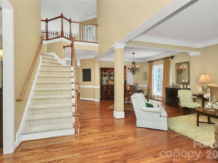 13824 Glen Abbey Drive, Charlotte, NC 28278.  MLS# CAR4350005, YatesRealty ID 16320. Stairs for second floor