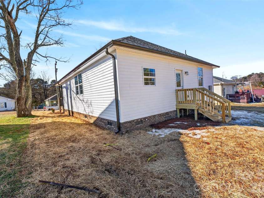 314 Huffman Road, Gastonia, NC 28056.  MLS# CAR4335050, YatesRealty ID 16321. 