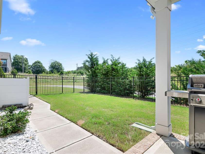 13359 Caite Ridge Road, Davidson, NC 28036.  MLS# CAR4252909, YatesRealty ID 16322. 