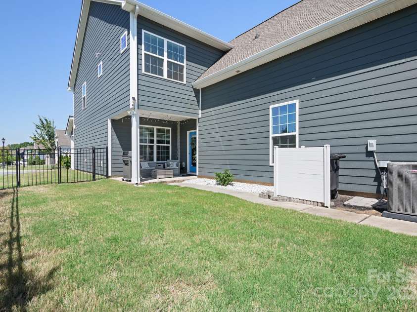 13359 Caite Ridge Road, Davidson, NC 28036.  MLS# CAR4252909, YatesRealty ID 16322. 