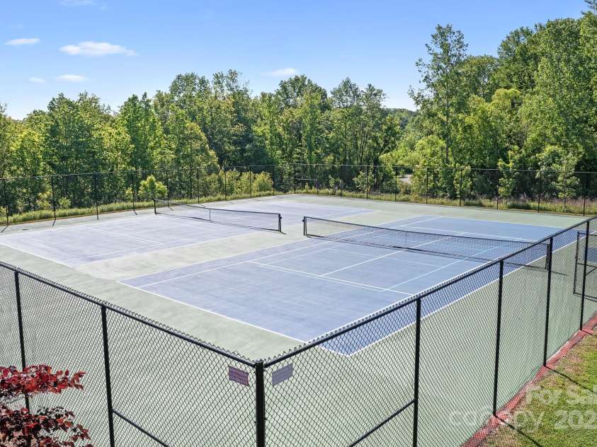 13359 Caite Ridge Road, Davidson, NC 28036.  MLS# CAR4252909, YatesRealty ID 16322. 