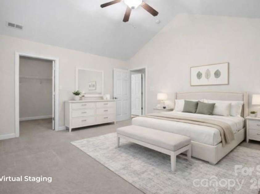 5518 Prosperity View Drive, Charlotte, NC 28269.  MLS# CAR4333321, YatesRealty ID 16323. Virtually staged 2nd room