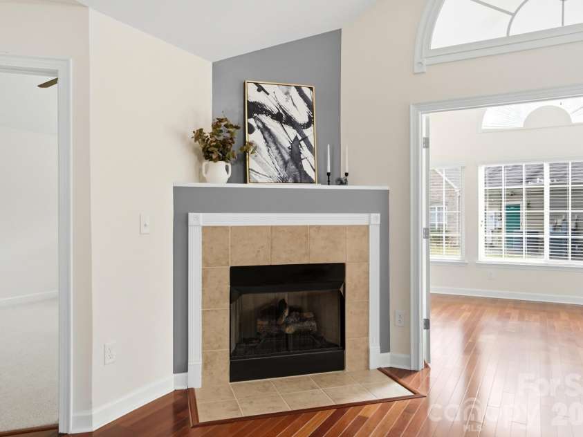 5518 Prosperity View Drive, Charlotte, NC 28269.  MLS# CAR4431968, YatesRealty ID 16323. 