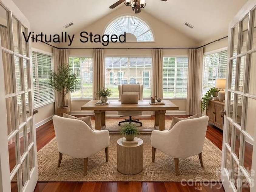5518 Prosperity View Drive, Charlotte, NC 28269.  MLS# CAR4431968, YatesRealty ID 16323. Virtually stage