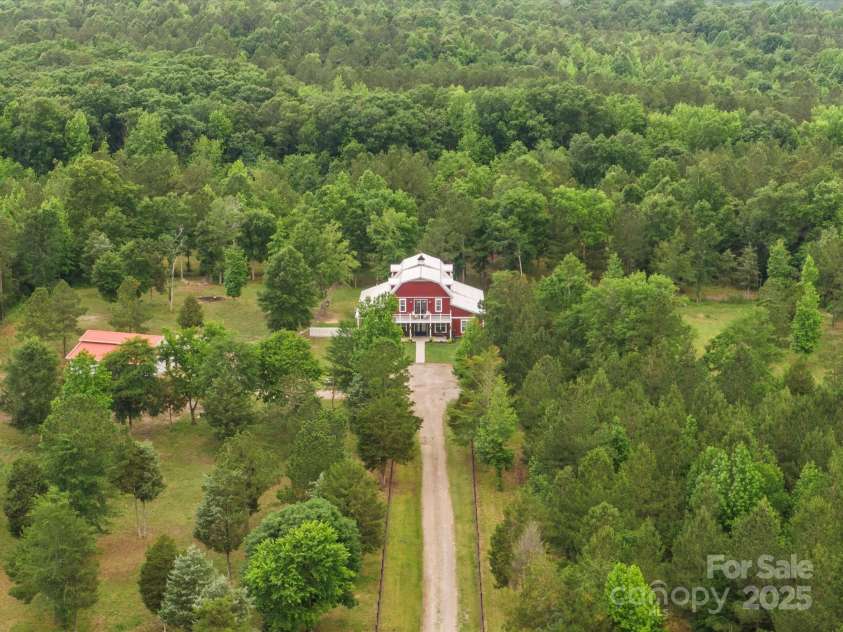 925 Hamilton Road, Chester, SC 29706.  MLS# CAR4260104, YatesRealty ID 16325. 