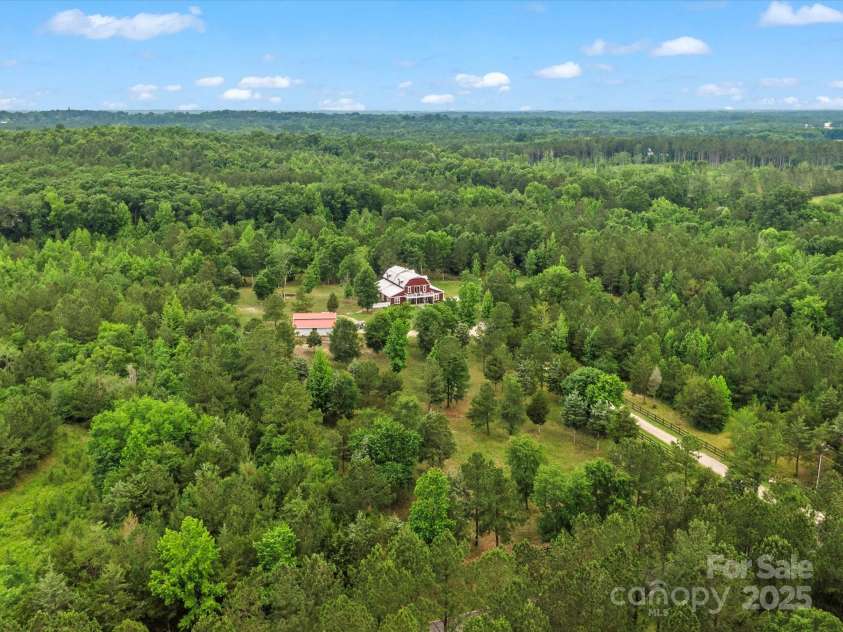 925 Hamilton Road, Chester, SC 29706.  MLS# CAR4260104, YatesRealty ID 16325. 