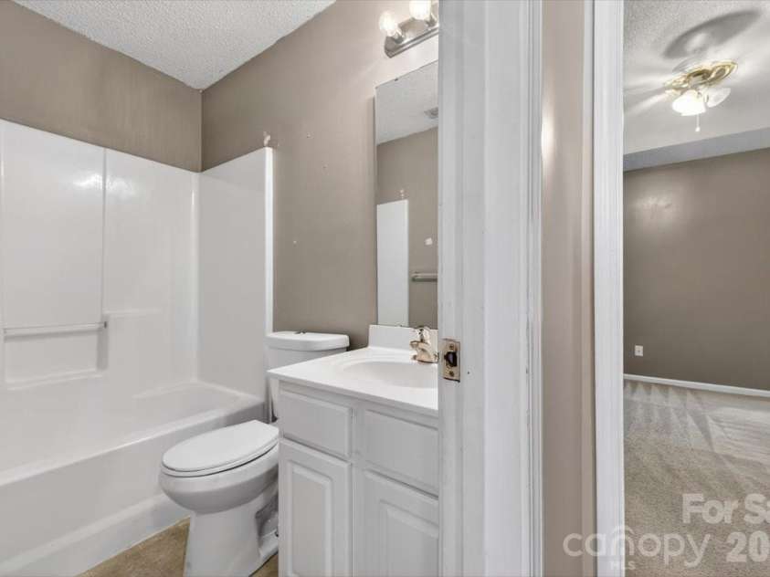 7124 Rumple Road, Charlotte, NC 28262.  MLS# CAR4337483, YatesRealty ID 16326. Primary Bathroom