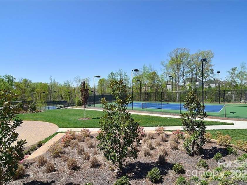 2333 Talon Point Circle, Fort Mill, SC 29715.  MLS# CAR4248868, YatesRealty ID 16327. 