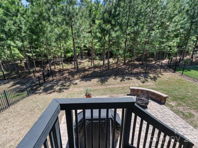 2333 Talon Point Circle, Fort Mill, SC 29715.  MLS# CAR4248868, YatesRealty ID 16327. Freshly painted deck and stairs