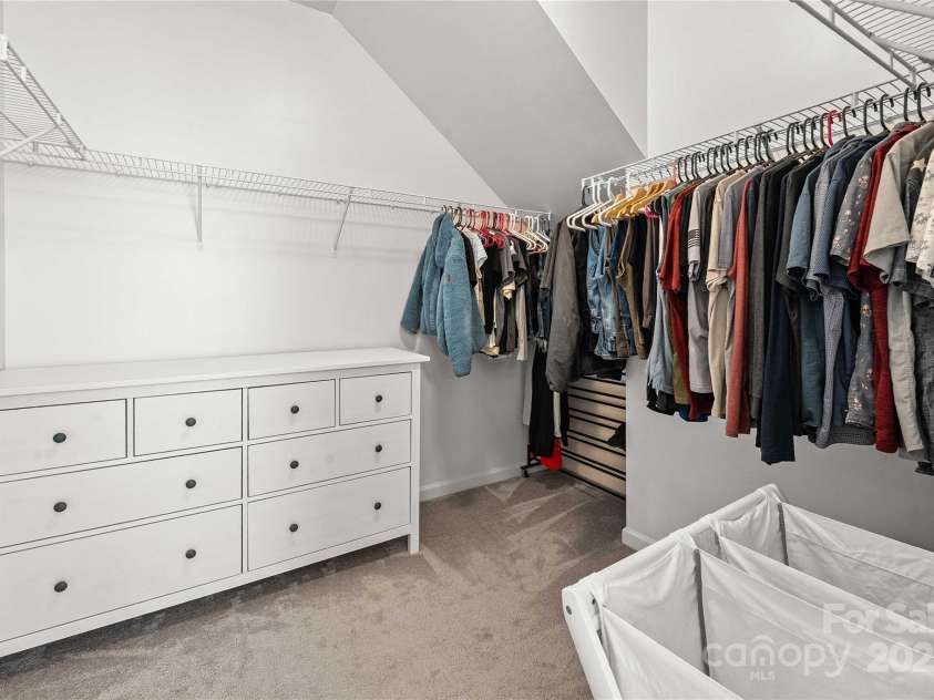 2333 Talon Point Circle, Fort Mill, SC 29715.  MLS# CAR4248868, YatesRealty ID 16327. Primary suite walk-in closet