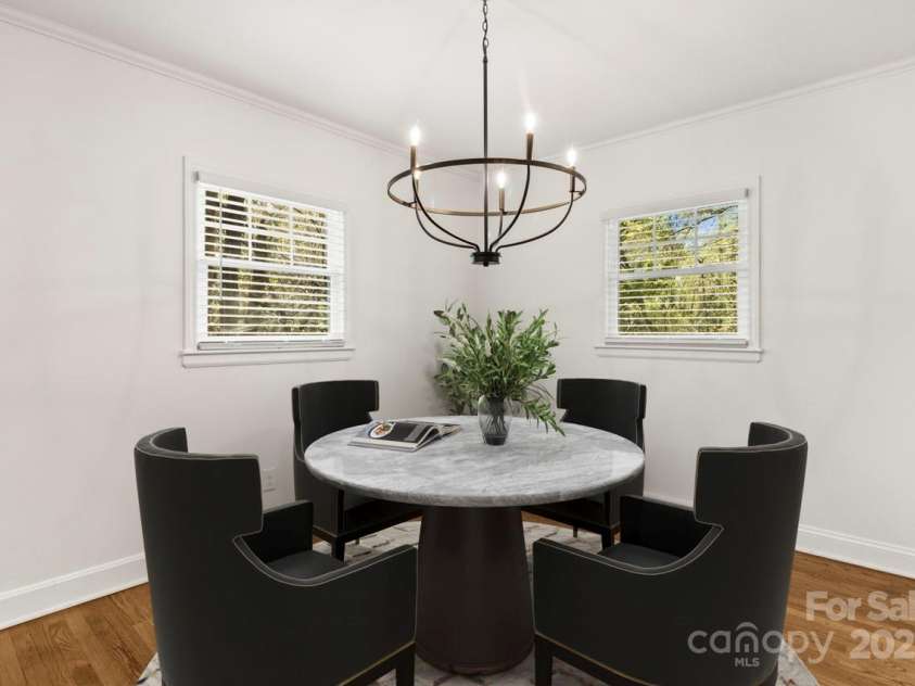 6614 Old Providence Road, Charlotte, NC 28226.  MLS# CAR4241180, YatesRealty ID 16328. 