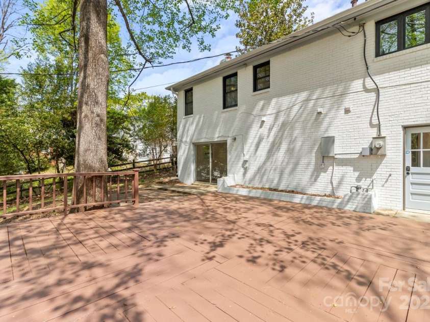 6614 Old Providence Road, Charlotte, NC 28226.  MLS# CAR4241180, YatesRealty ID 16328. Deck and back of house