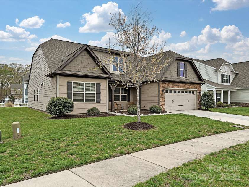 4425 Marlay Park, Indian Trail, NC 28079.  MLS# CAR4241047, YatesRealty ID 16333. 