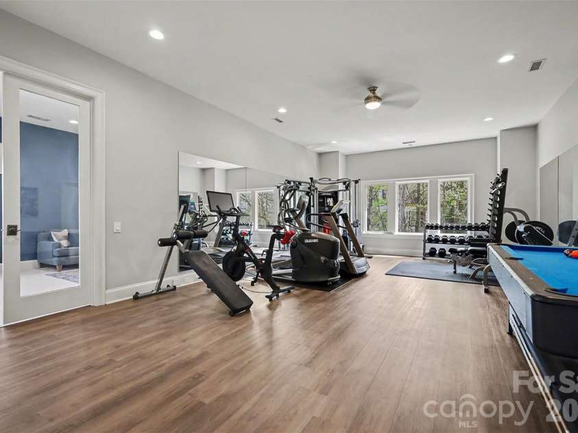 7225 Governors Row, Charlotte, NC 28277.  MLS# CAR4364336, YatesRealty ID 16333. Gym / 5th bedroom option 