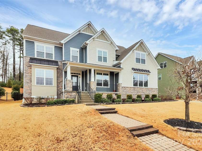 14125 Derby Farm Lane, Charlotte, NC 28278.  MLS# CAR4223432, YatesRealty ID 16334. 