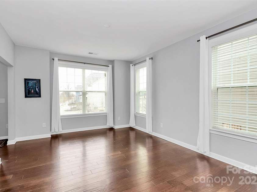 14125 Derby Farm Lane, Charlotte, NC 28278.  MLS# CAR4223432, YatesRealty ID 16334. 