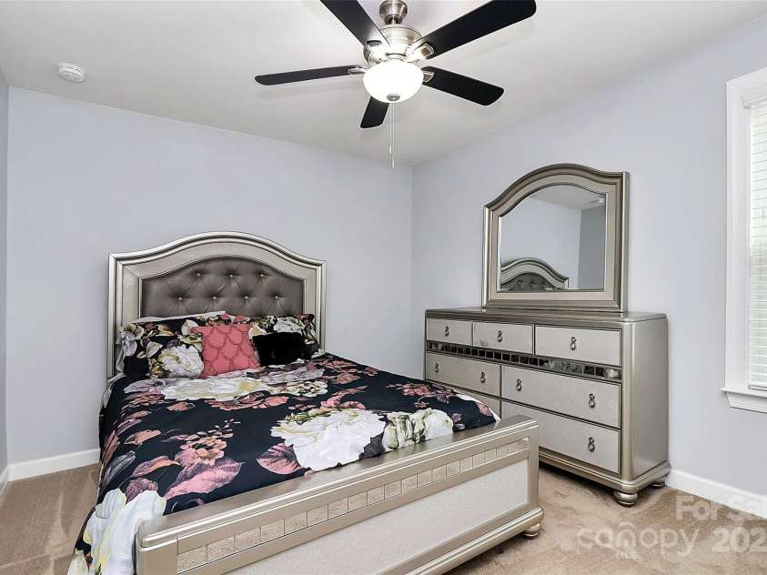 14125 Derby Farm Lane, Charlotte, NC 28278.  MLS# CAR4223432, YatesRealty ID 16334. 