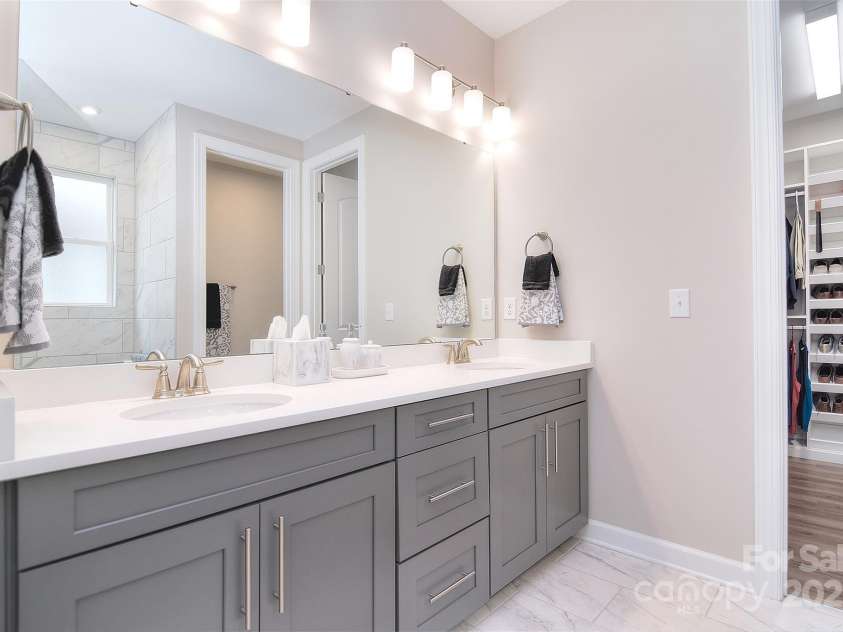 9413 Liberty Hill Drive, Mint Hill, NC 28227.  MLS# CAR4241164, YatesRealty ID 16336. 