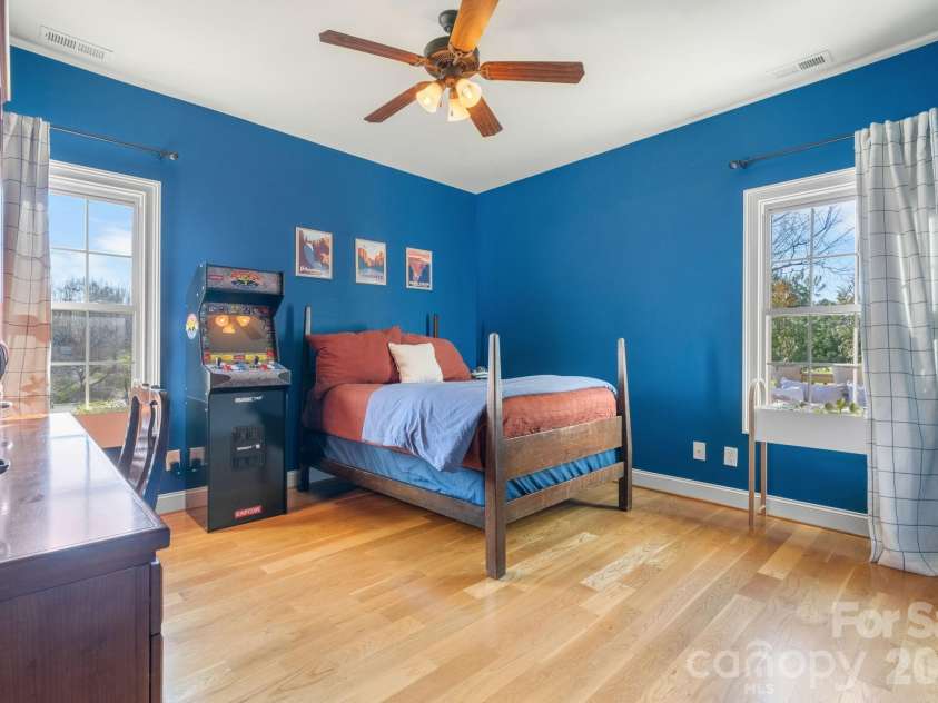 402 Golfview Court, Lenoir, NC 28645.  MLS# CAR4332999, YatesRealty ID 16337. BR 2