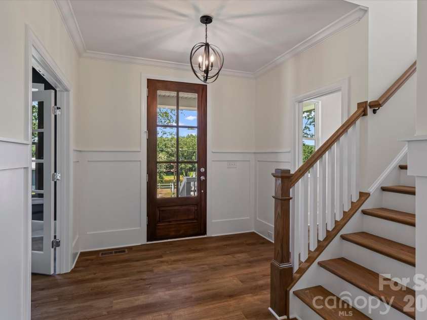 4257 Candlewood Drive, Sherrills Ford, NC 28673.  MLS# CAR4389916, YatesRealty ID 16338. 