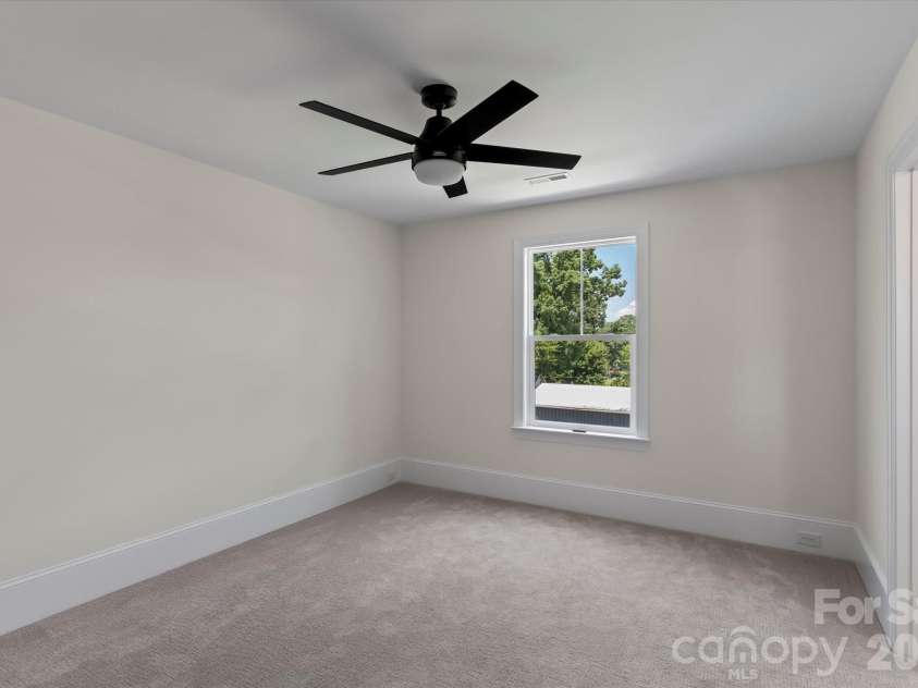 4257 Candlewood Drive, Sherrills Ford, NC 28673.  MLS# CAR4389916, YatesRealty ID 16338. 